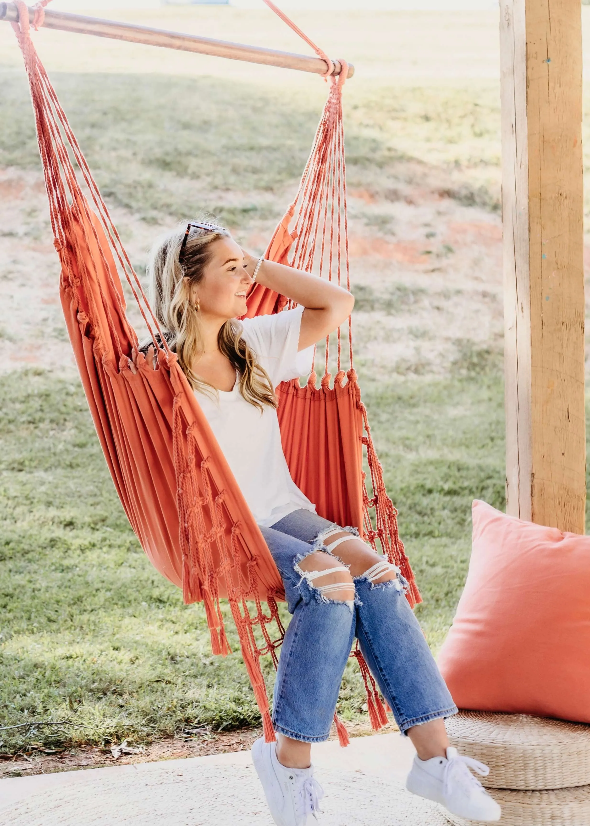 Coral Pink Macrame Hammock Chair | SERENA CORAL PINK