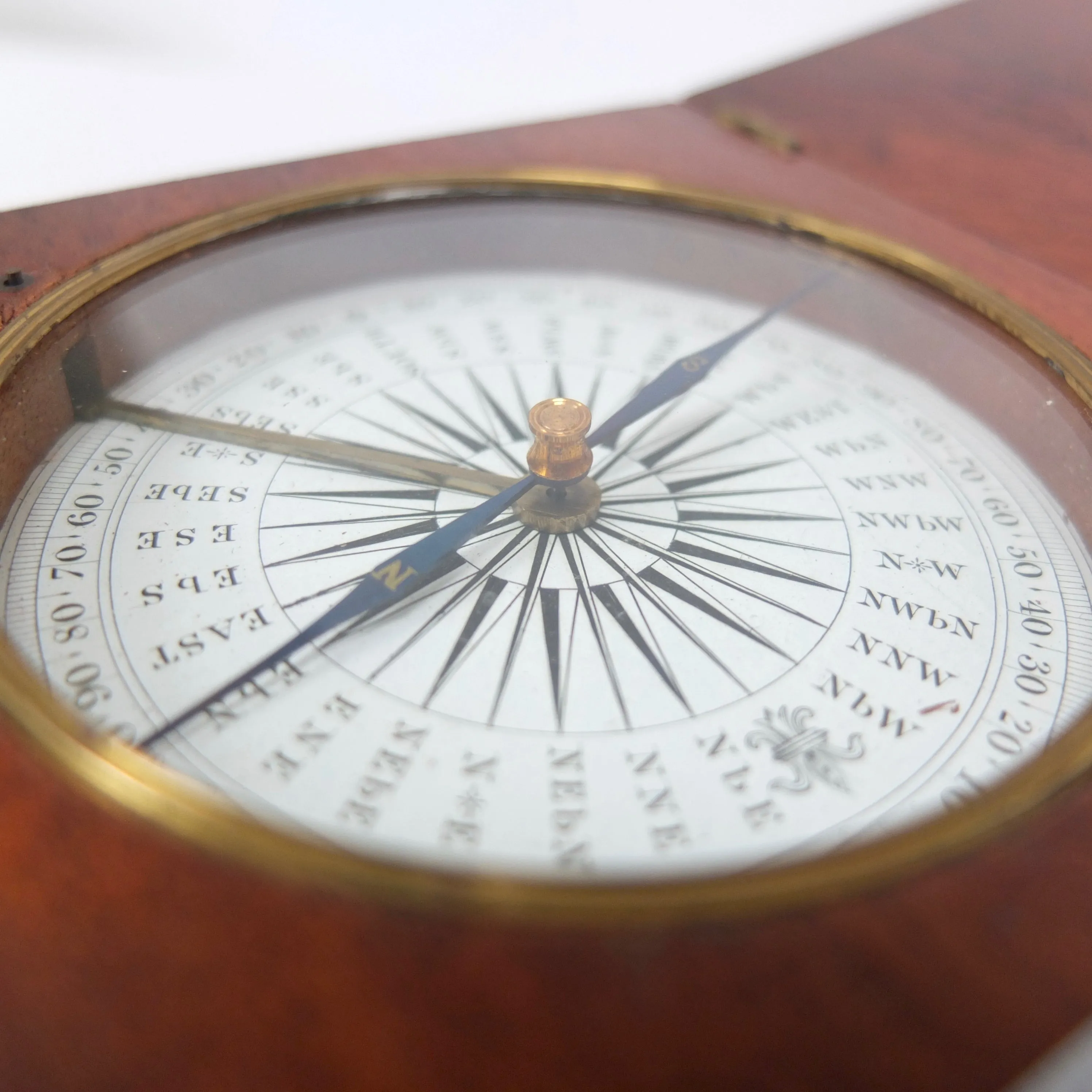 Francis Barker Wooden Pocket Compass c.1850