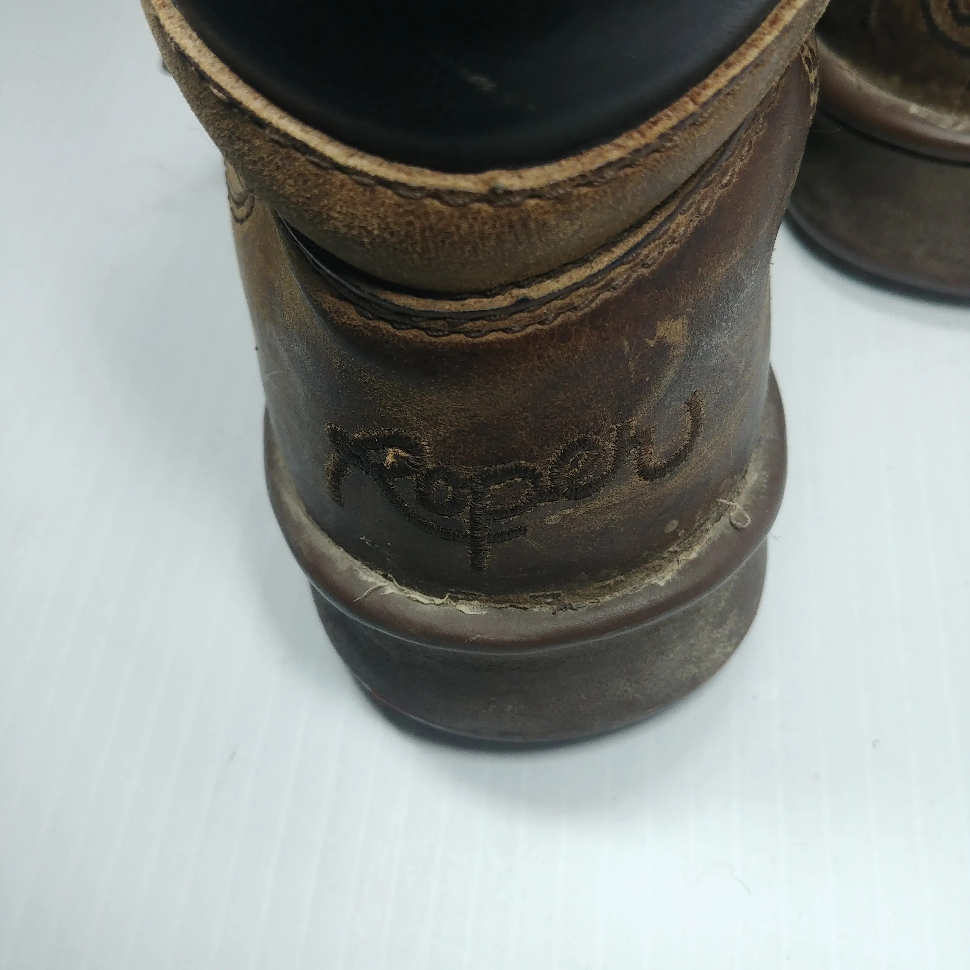 Roper Horseshoes Hiking Boots - Size 3 - Pre-owned - HG9ZCU