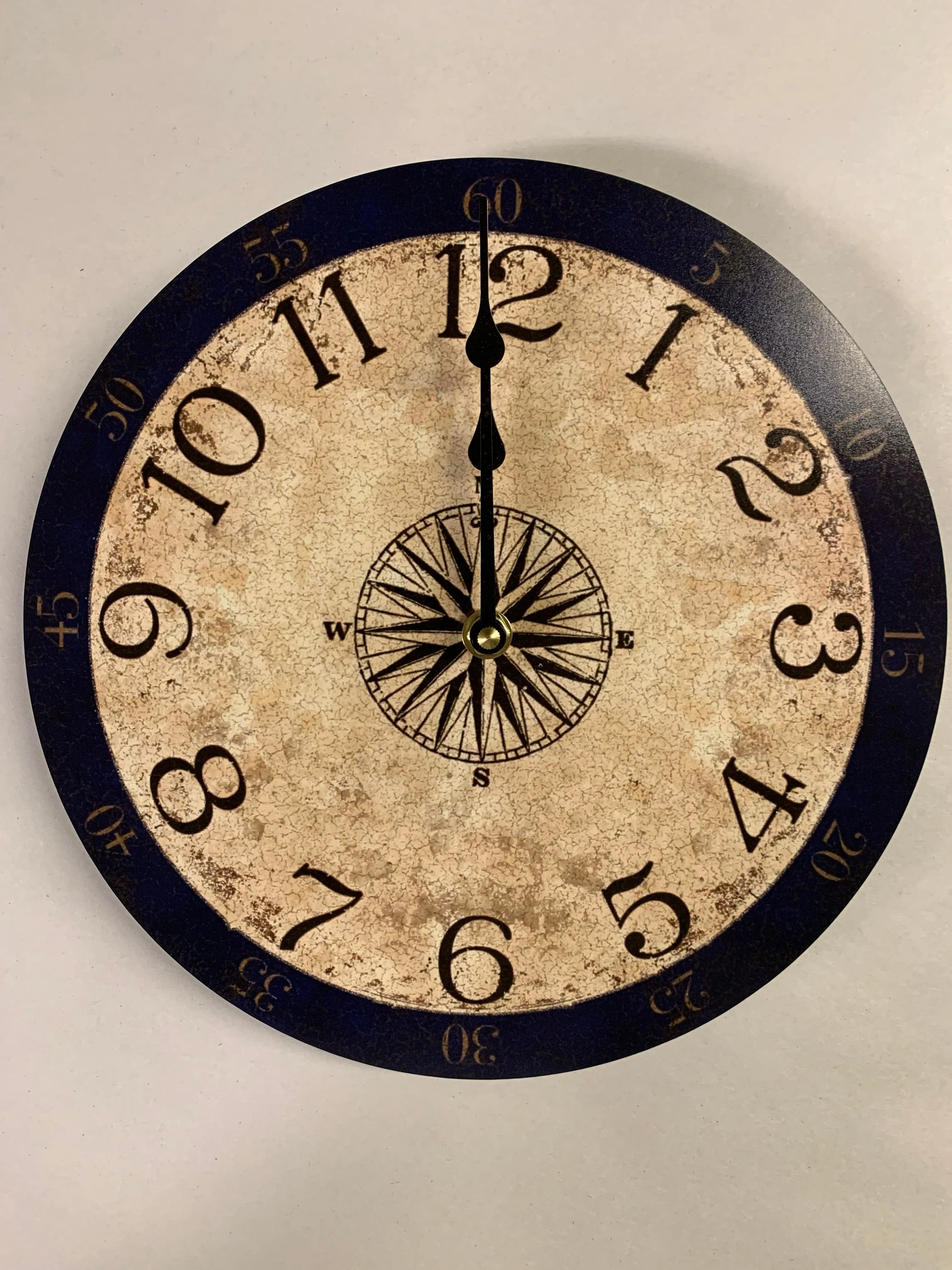 Rustic Compass Clock – Vintage Nautical Charm for Your Home
