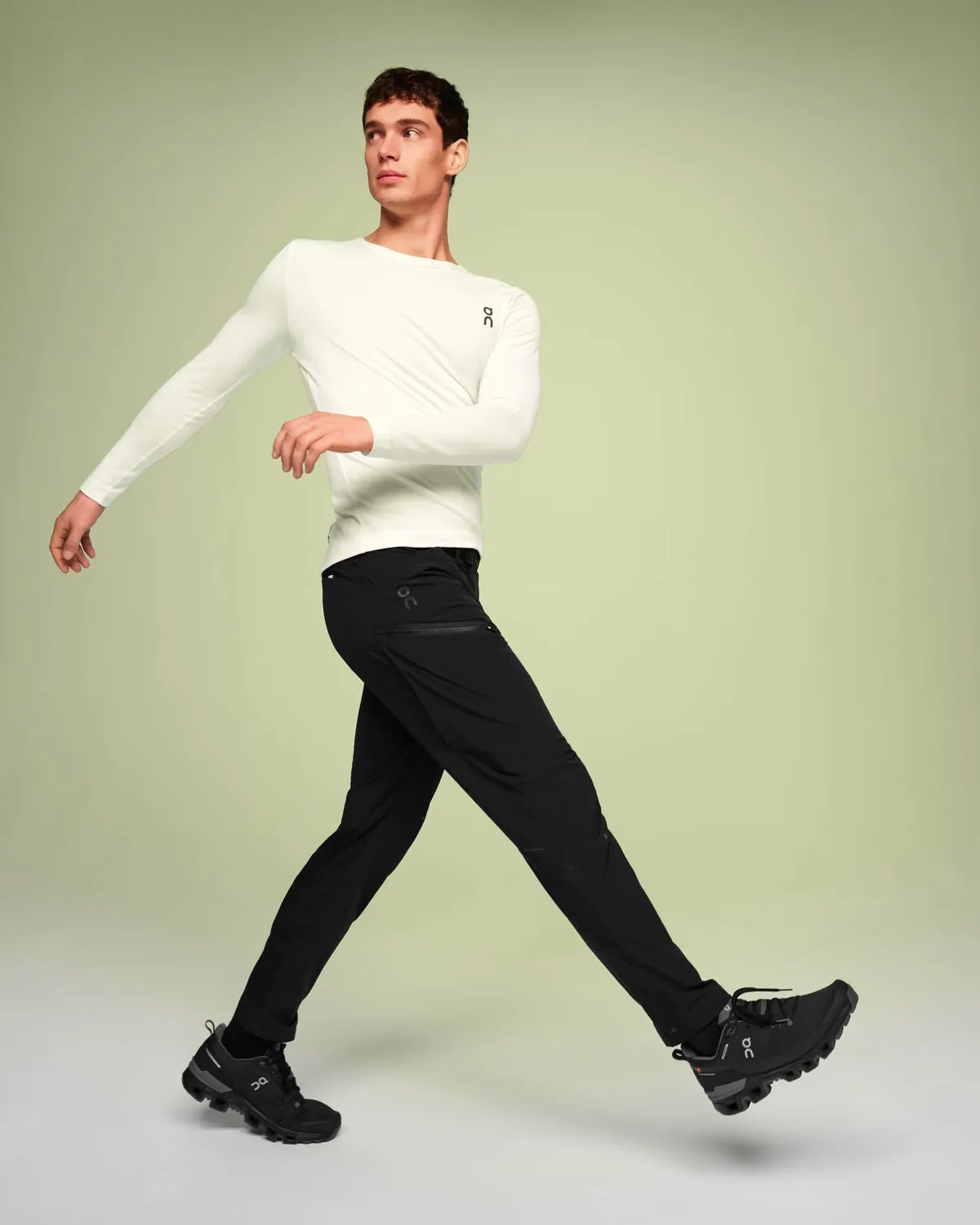 Trek Pants - Black